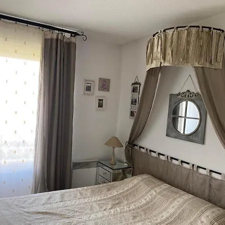 Sur La Plage, Le Royal Apartmán *